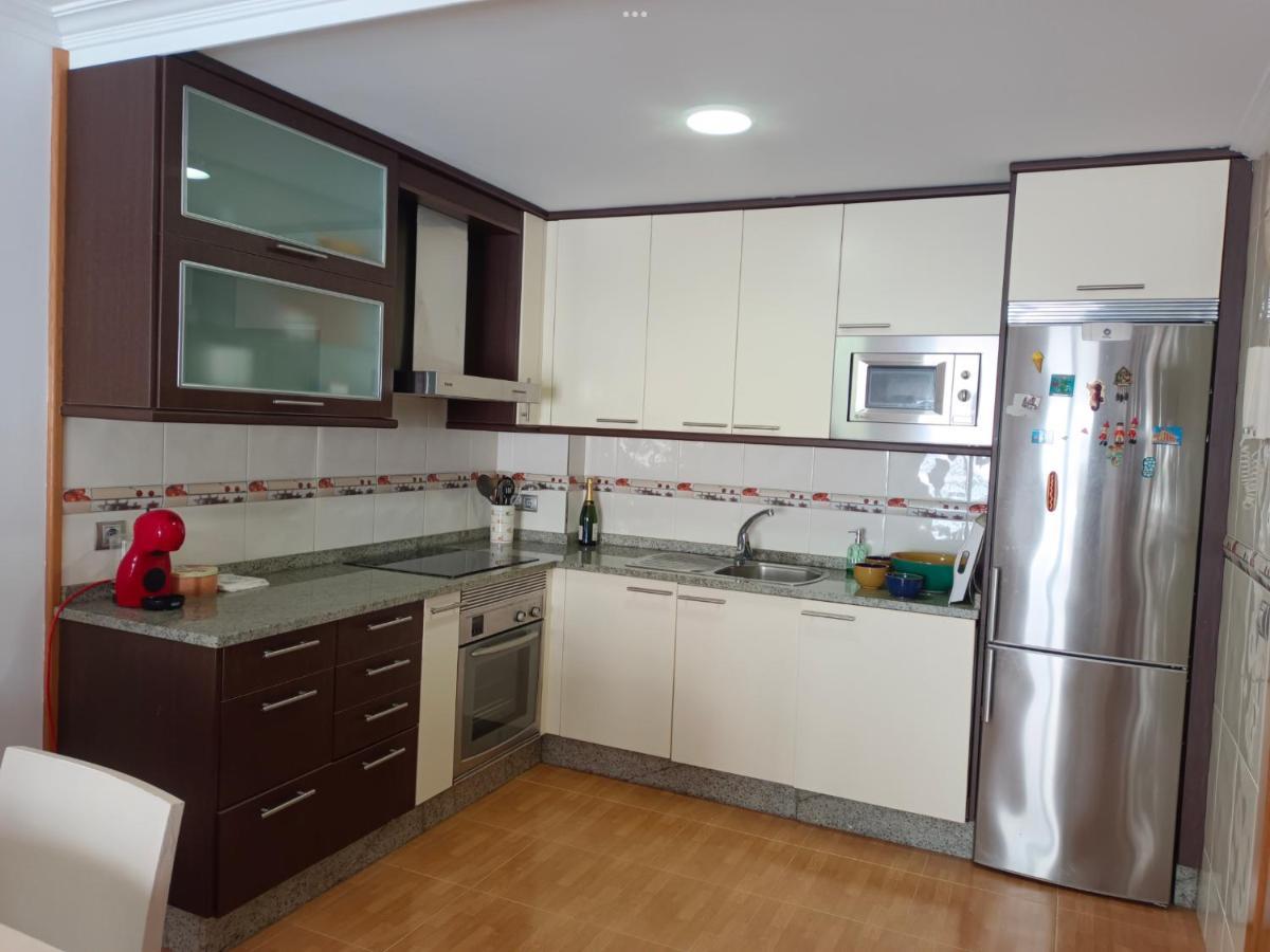 Maravilloso Apartamento En La Playa...Muy Especial Sanxenxo Eksteriør bilde